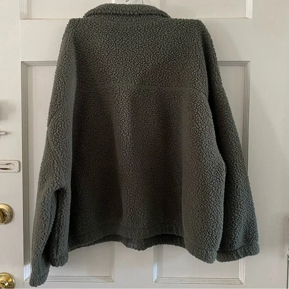 Old Navy Forest Green Sherpa Teddy Jacket, Full Zip Front - Women’s XL - Picture 2 of 5